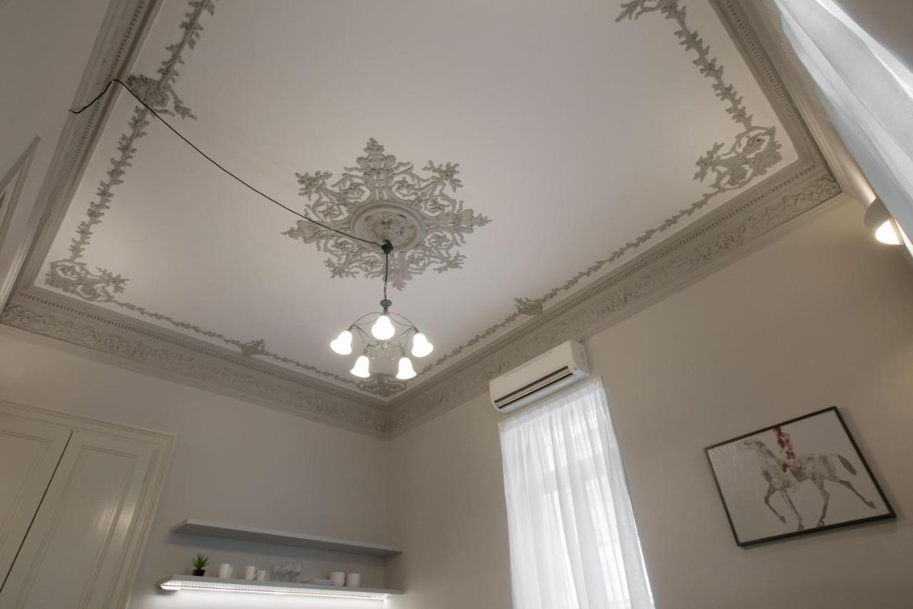 Sophisticated Apartment In Syntagma By Ghh Atina Dış mekan fotoğraf