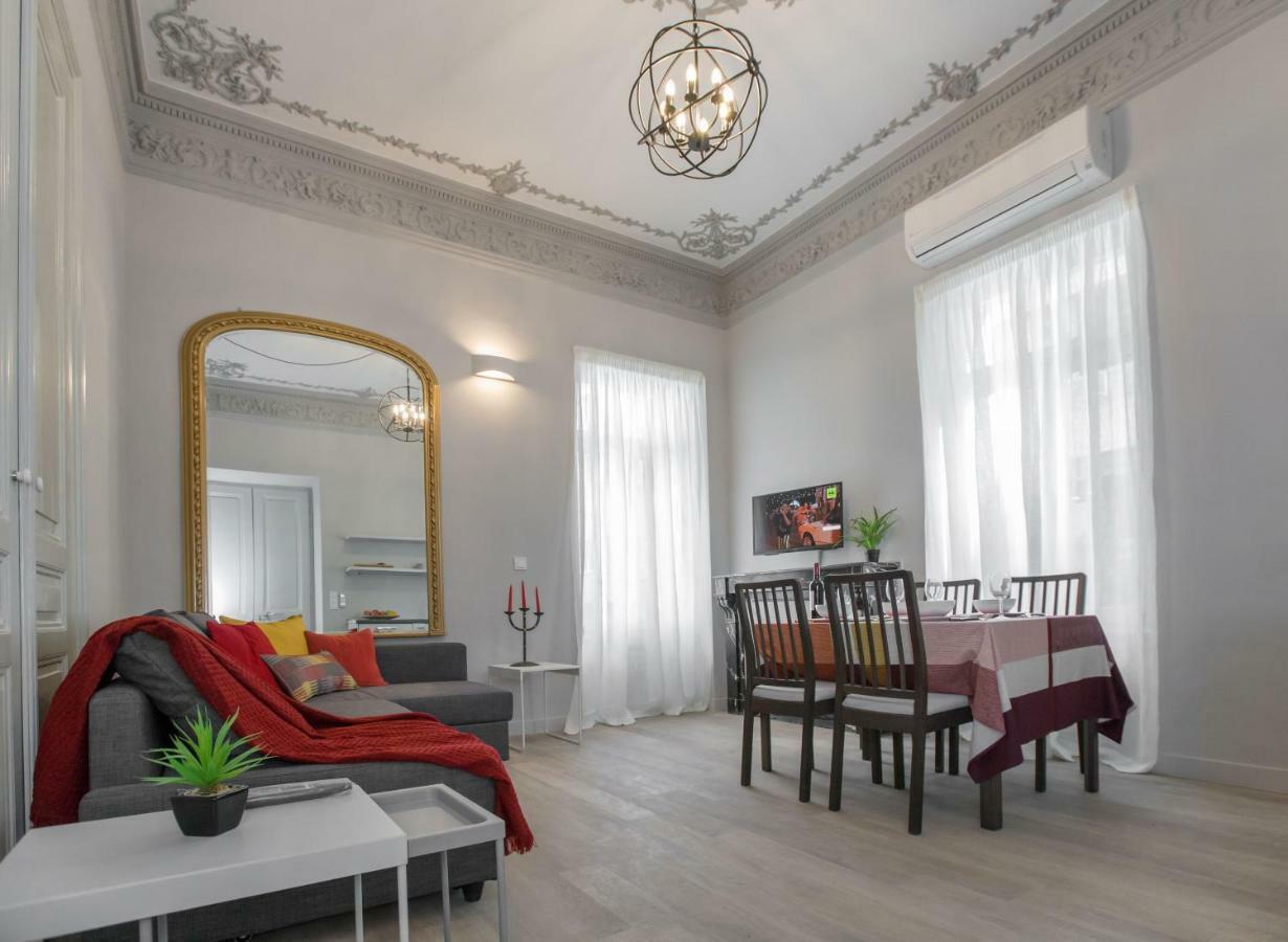 Sophisticated Apartment In Syntagma By Ghh Atina Dış mekan fotoğraf
